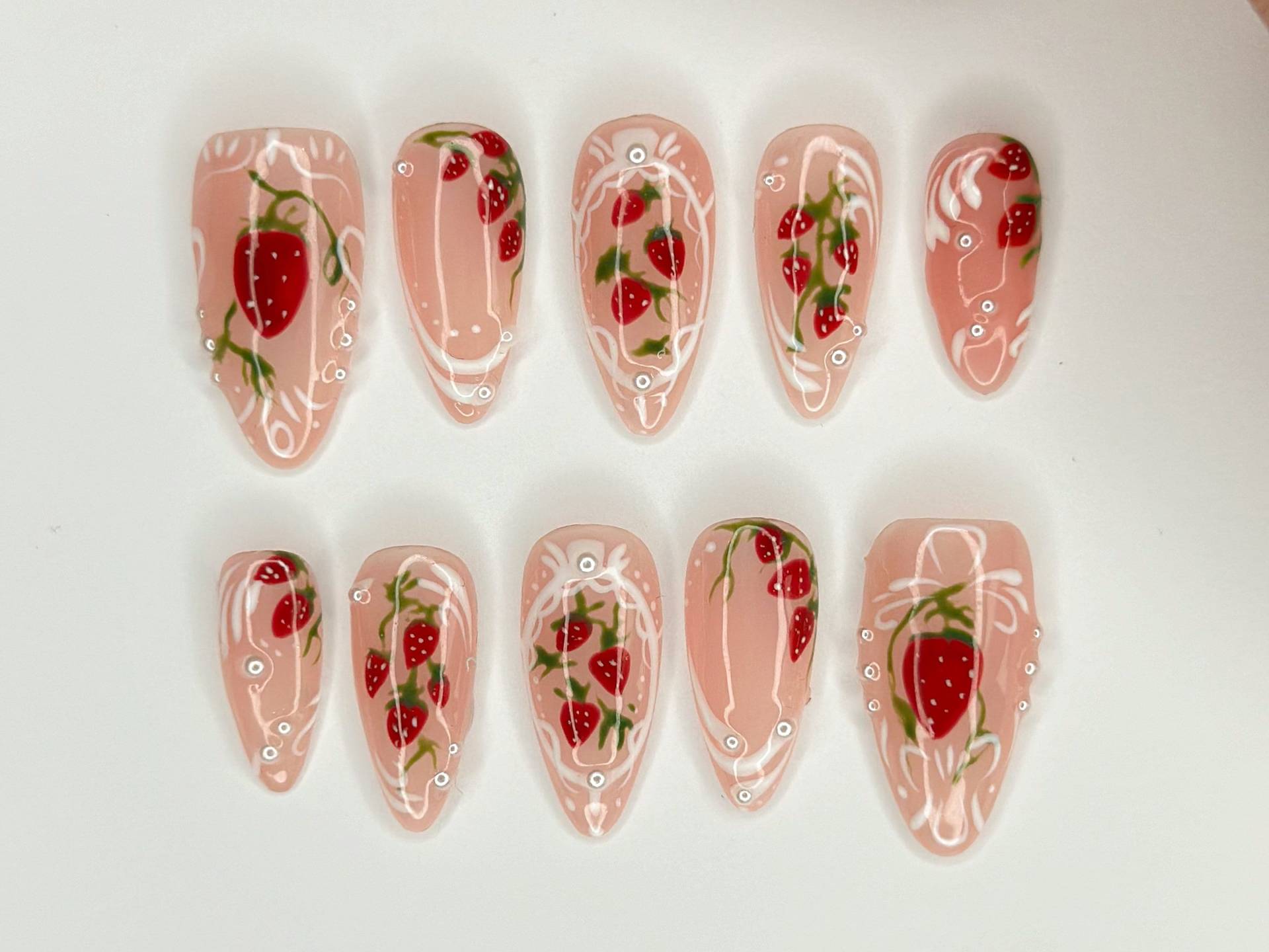 Rosa Erdbeer Garten Nägel | Heben Sie Sich Hervor Mit 3D Gel Nail Set Blumen - Und Erdbeermuster Verträumter Zum Greifen Nah Jc271S von Etsy - SevenNailArt