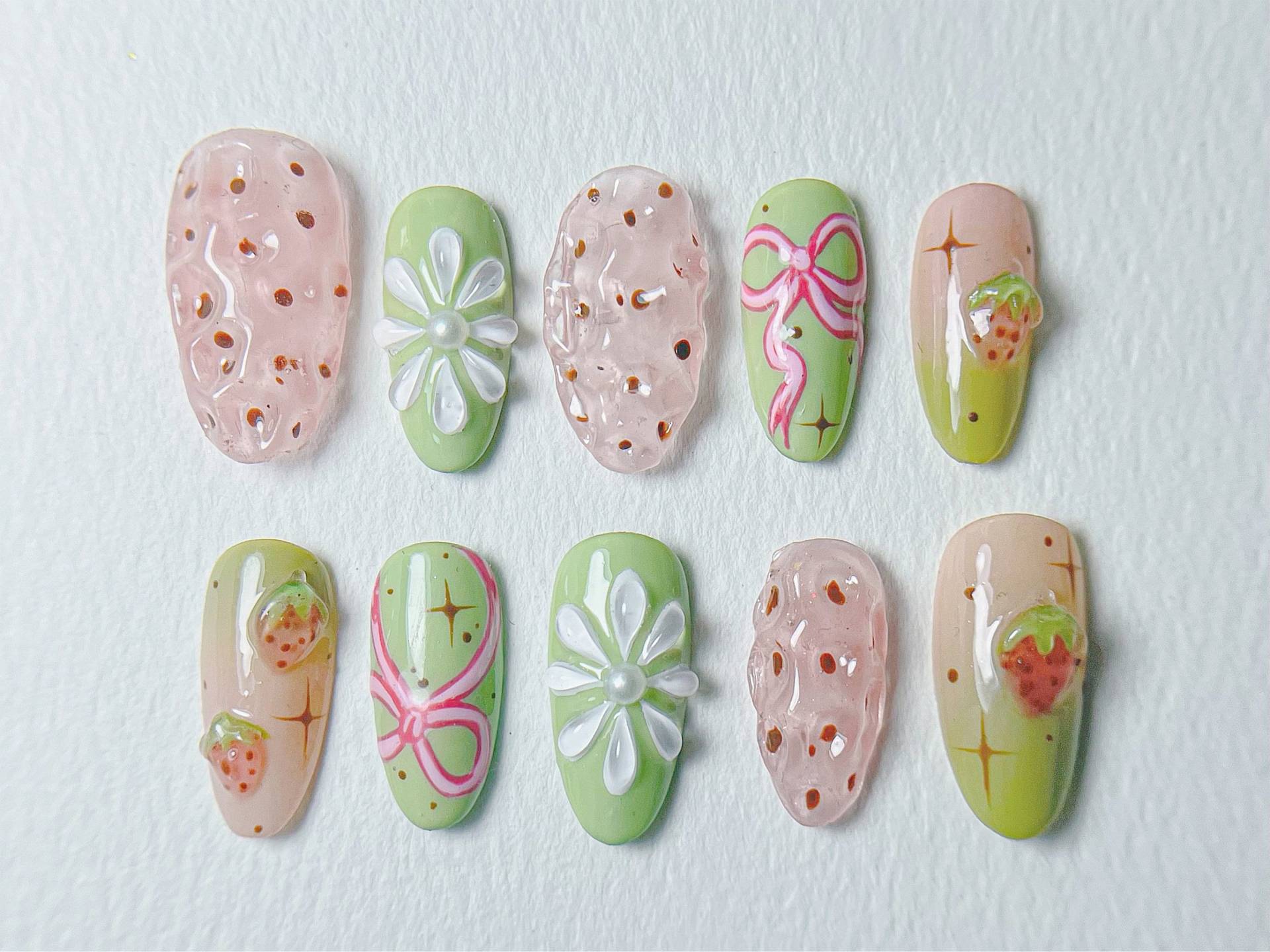 Verträumte Erdbeer Garten Nägel | Heben Sie Sich Hervor Mit 3D Gel Nail Set Blumen - Und Erdbeermuster Verträumter Zum Greifen Nah Jc388S von Etsy - SevenNailArt