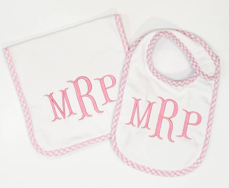 Monogramm Initial Lätzchen Set | Besticktes Dusche Geschenk Personalisierte von Etsy - SewAmeliaIsland