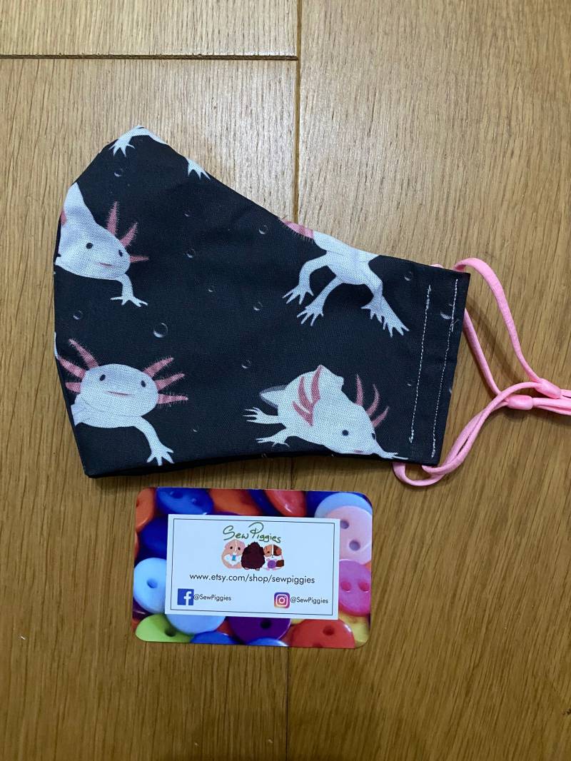 Axolotl | Schwarz Waschbare Gesichtsmaske Mit Filtertasche Für Erwachsene Und Kindergrößen von Etsy - SewPiggies