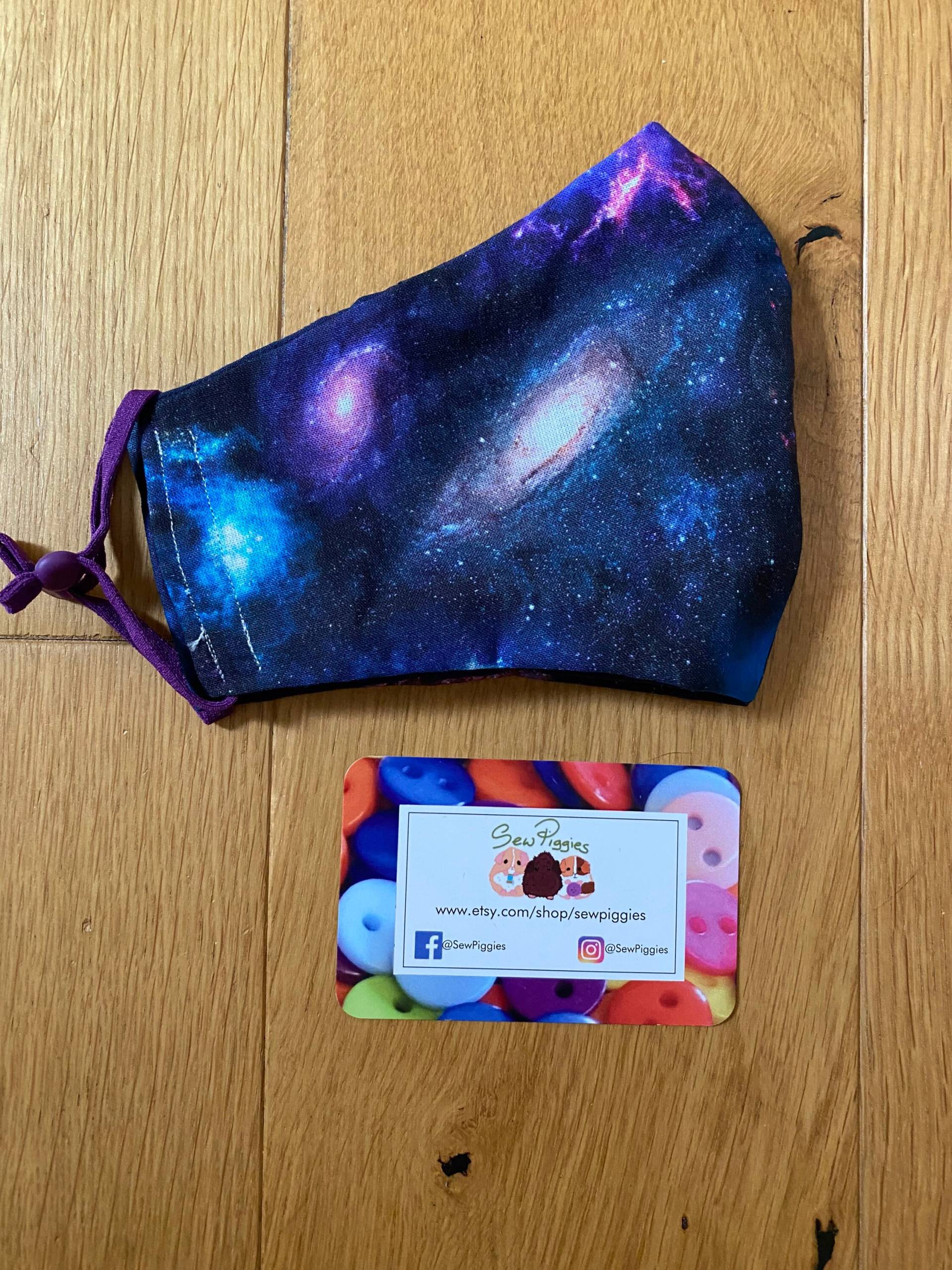 Cosmos Space Print Waschbare Gesichtsmaske Mit Filtertasche von Etsy - SewPiggies