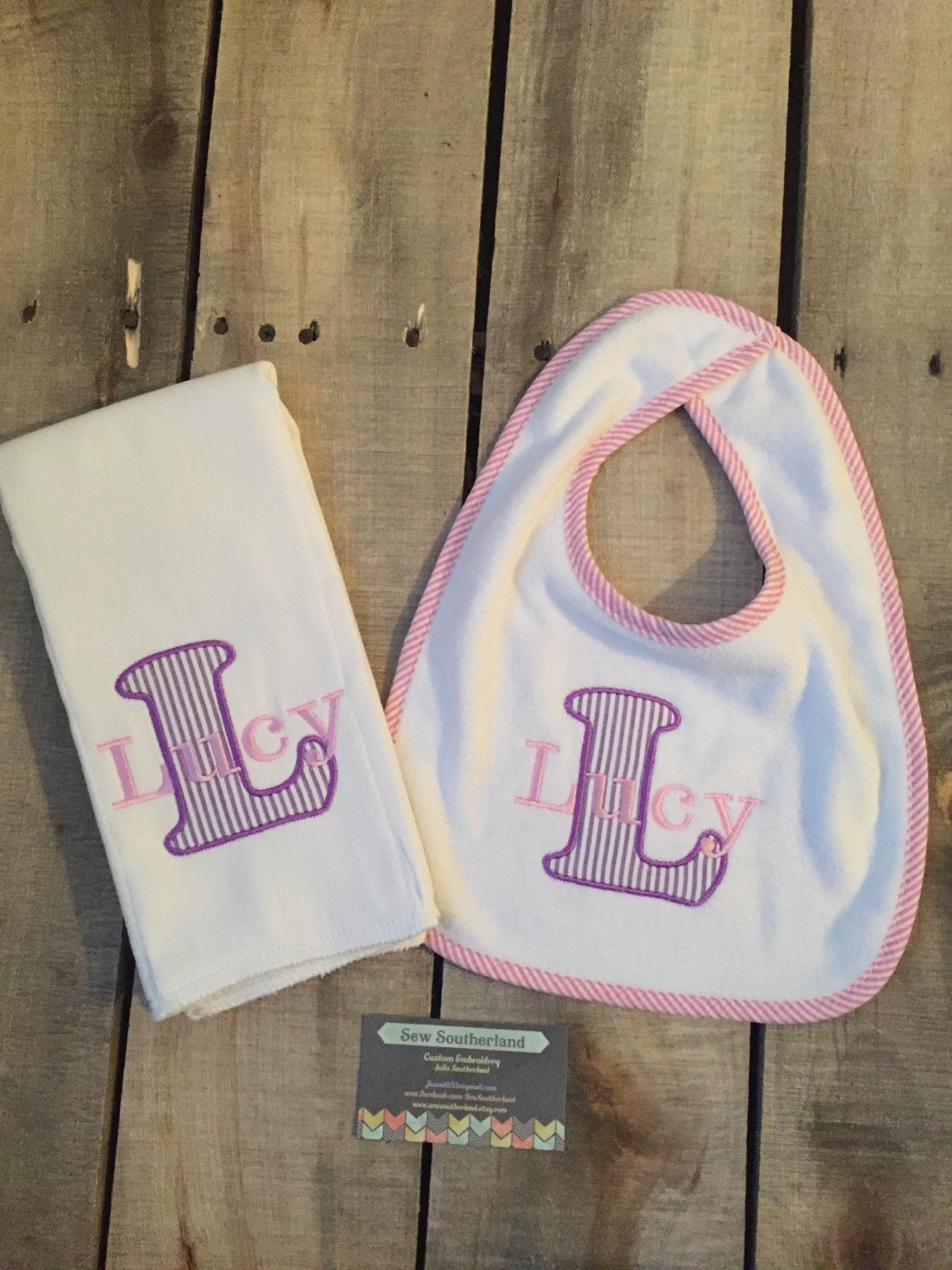 Lätzchen Und Spucktuch Tuch Set Rosa Nadelstreifen Seersucker Lila Baby Mädchen Geschenk Dusche Neues Baby Lätzchen Und Spucktuch Tuch Set Rosa Nadelstreifen Seersucker Lila Baby Mädchen Geschenk Dusche Neues Baby von Etsy - SewSoutherland