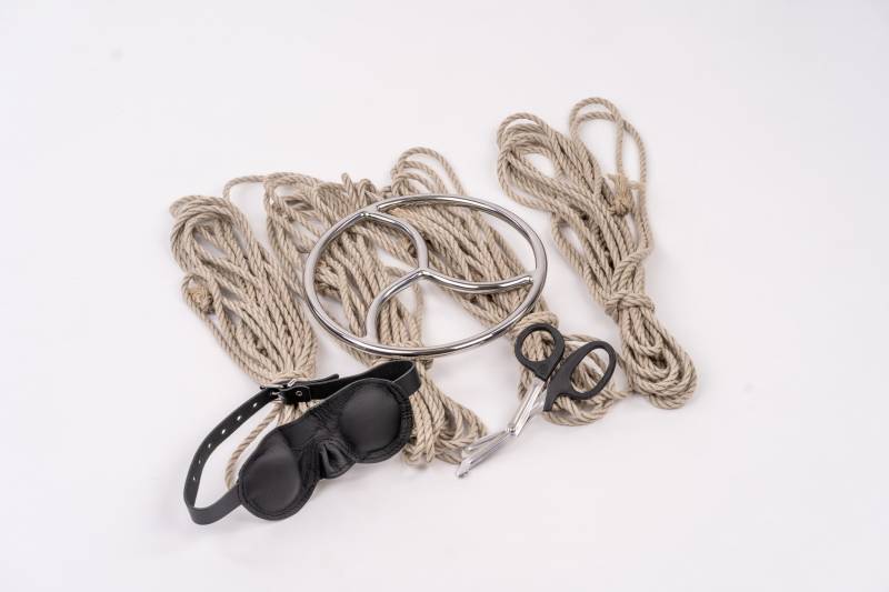 Seilset 4 Hanfseile Natur 6mm 8 Meter Länge Mit Shibari Ring Und Sicherheitsschere von Etsy - ShibariBondage