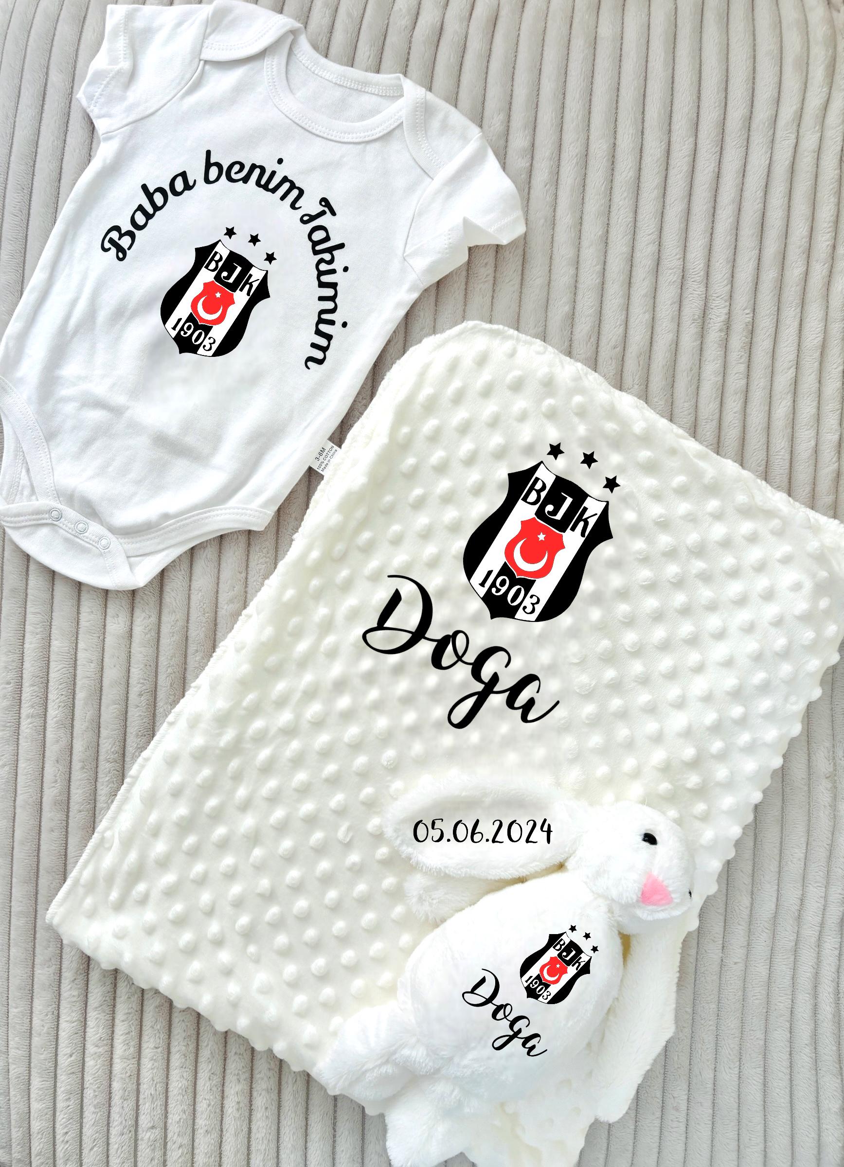 Besiktas Babydecke Mit Kuscheltier Hase, Plüschtier Hase Und Babybody Besiktas Babydecke Mit Kuscheltier Hase, Plüschtier Hase Und Babybody von Etsy - ShopbyhandmadeShop