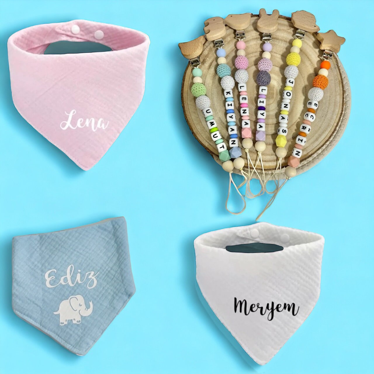 Schnullerkette Personalisiert Und Baby Lätzchen Mit Namen, Motiv, Häkelperlen von Etsy - ShopbyhandmadeShop