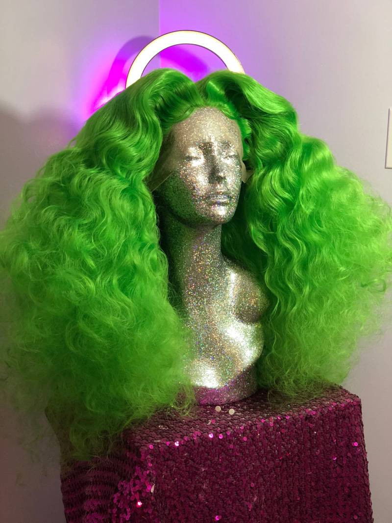 Lucky Green Studio 54 Frizzy Locken von Etsy - Showgirlvanity