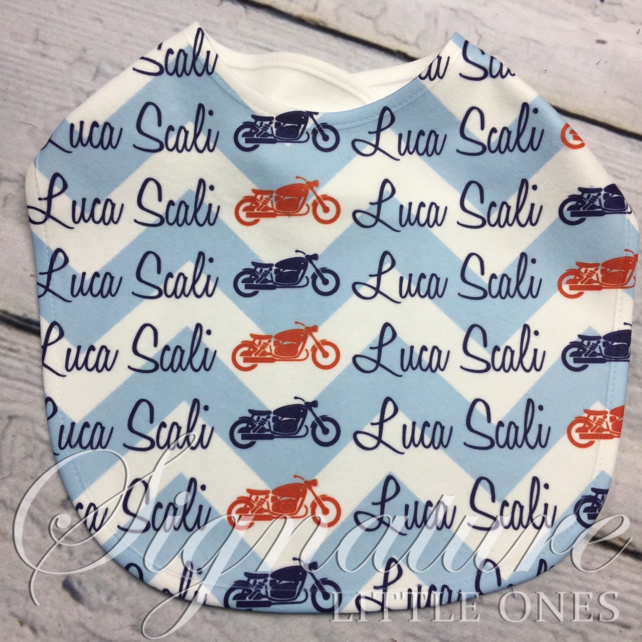 Personalisierte Baby Lätzchen Custom - Dusche Geschenk Personalisierte Baby Lätzchen Custom - Dusche Geschenk von Etsy - SignatureLittleOnes