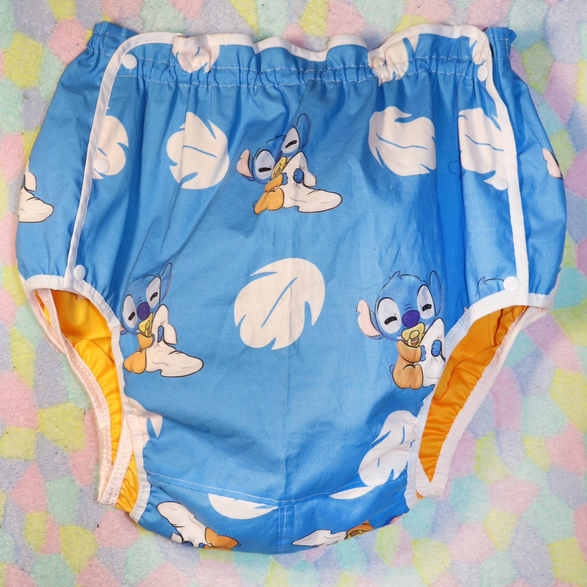 Lilo & Stitch Windel Cover Erwachsene Größe, Wasserfest Lilo & Stitch Windel Cover Erwachsene Größe, Wasserfest von Etsy - SnapyLand