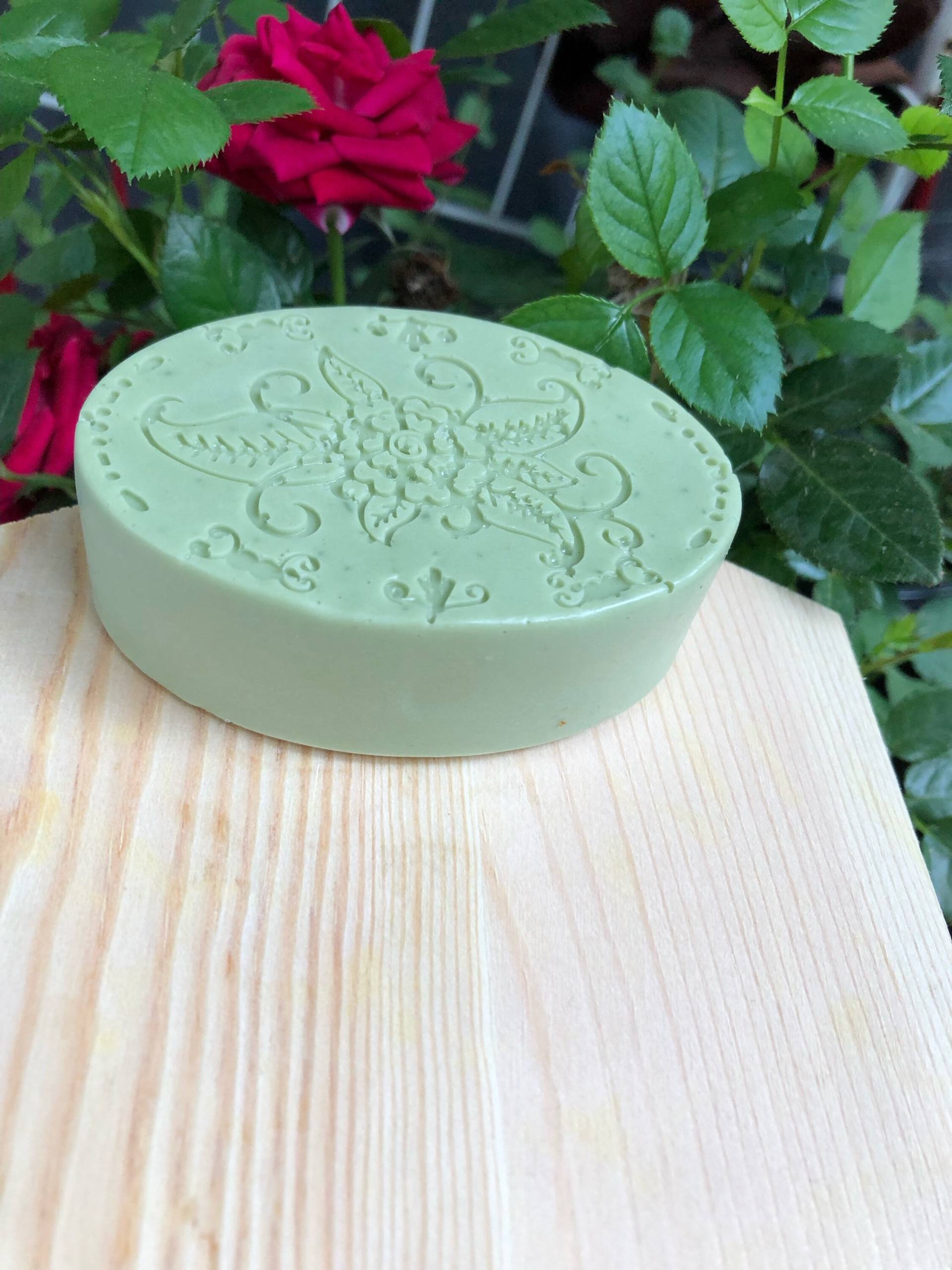 Grüne Tonseife von Etsy - SoapnStuffCreation