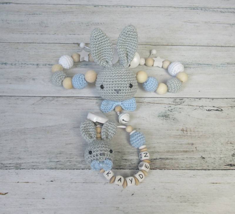 Set Kinderwagenkette Und Schnullerkette Mit Name in Grau/Hellblau von Etsy - Sooneshandmadestore