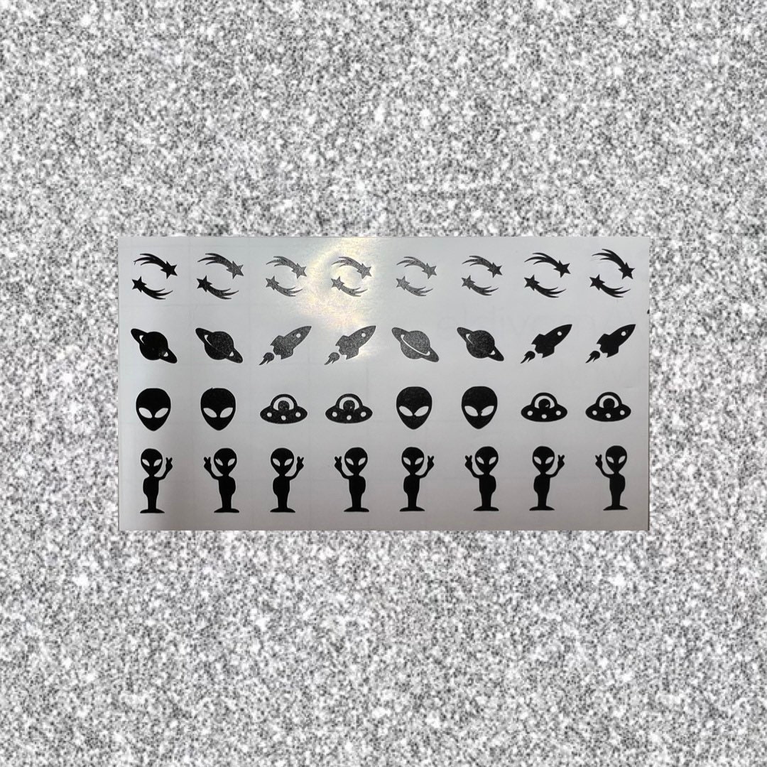 Aliens Im Weltall Ufo Raumschiff Nail Art Sticker Decal von Etsy - PressOnNailsByJodie