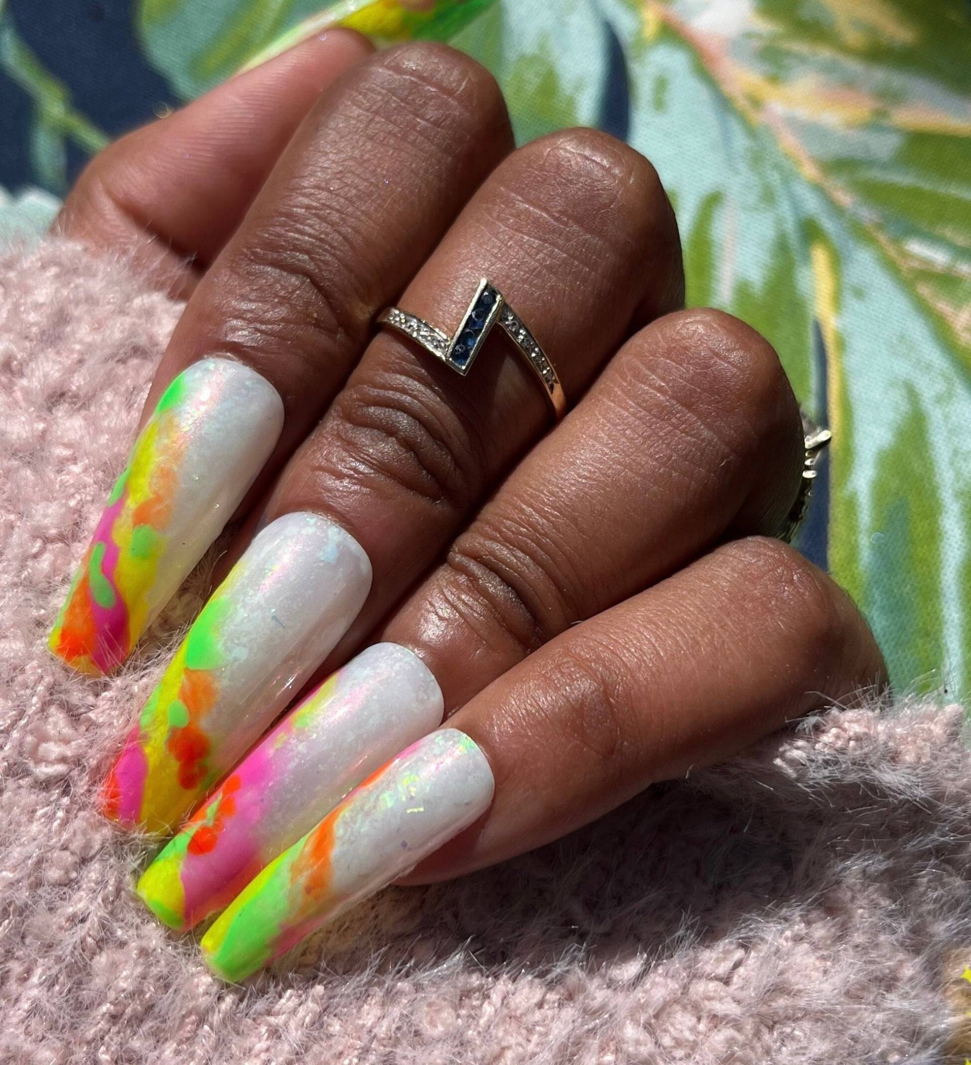 Sour Candy Set - Neon Marmor Handgemachte Künstliche Nagelverlängerungen 10stk von Etsy - SpicyBiteNails