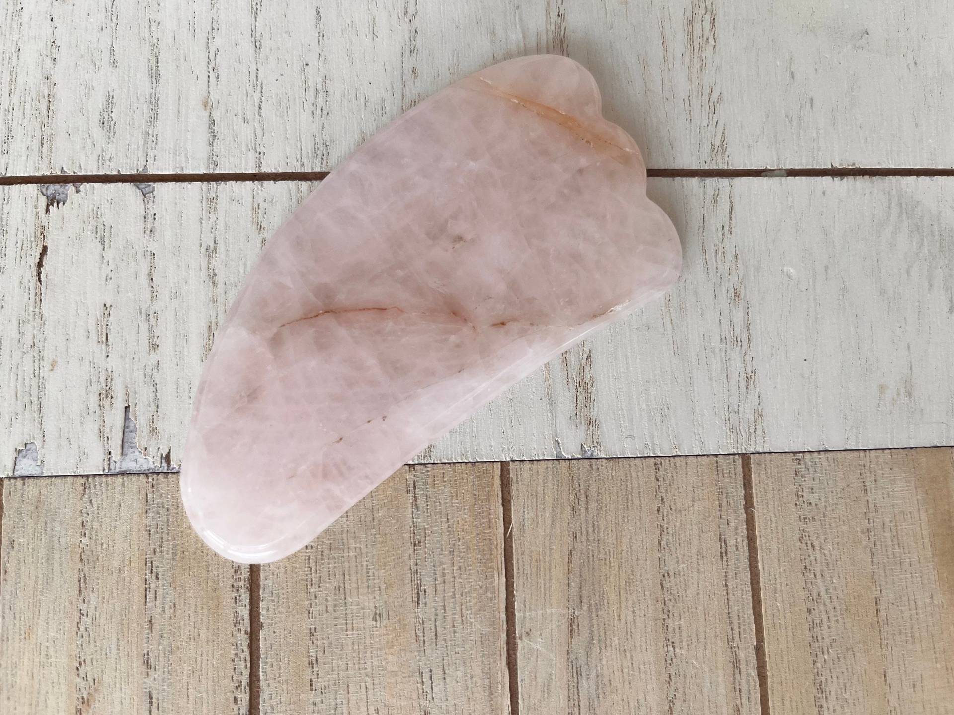 Drop-Shaped Gua Sha Amethyst & Rose Quartz For Radiant Skin Inner Harmony || Spirituality | Energy Chakras Gift Idea von Etsy - SpiritualSoulsOasis