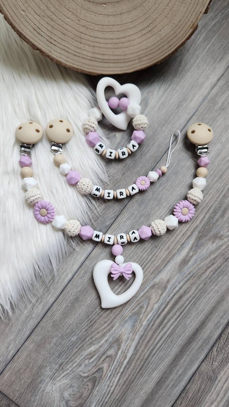 Schnullerkette Kinderwagenkette Set Personalisiert Wunschname Babyshower Handmade Zur Geburt Geschenk Mädchen Taufe Flieder von Etsy - StaysisShnullerkette