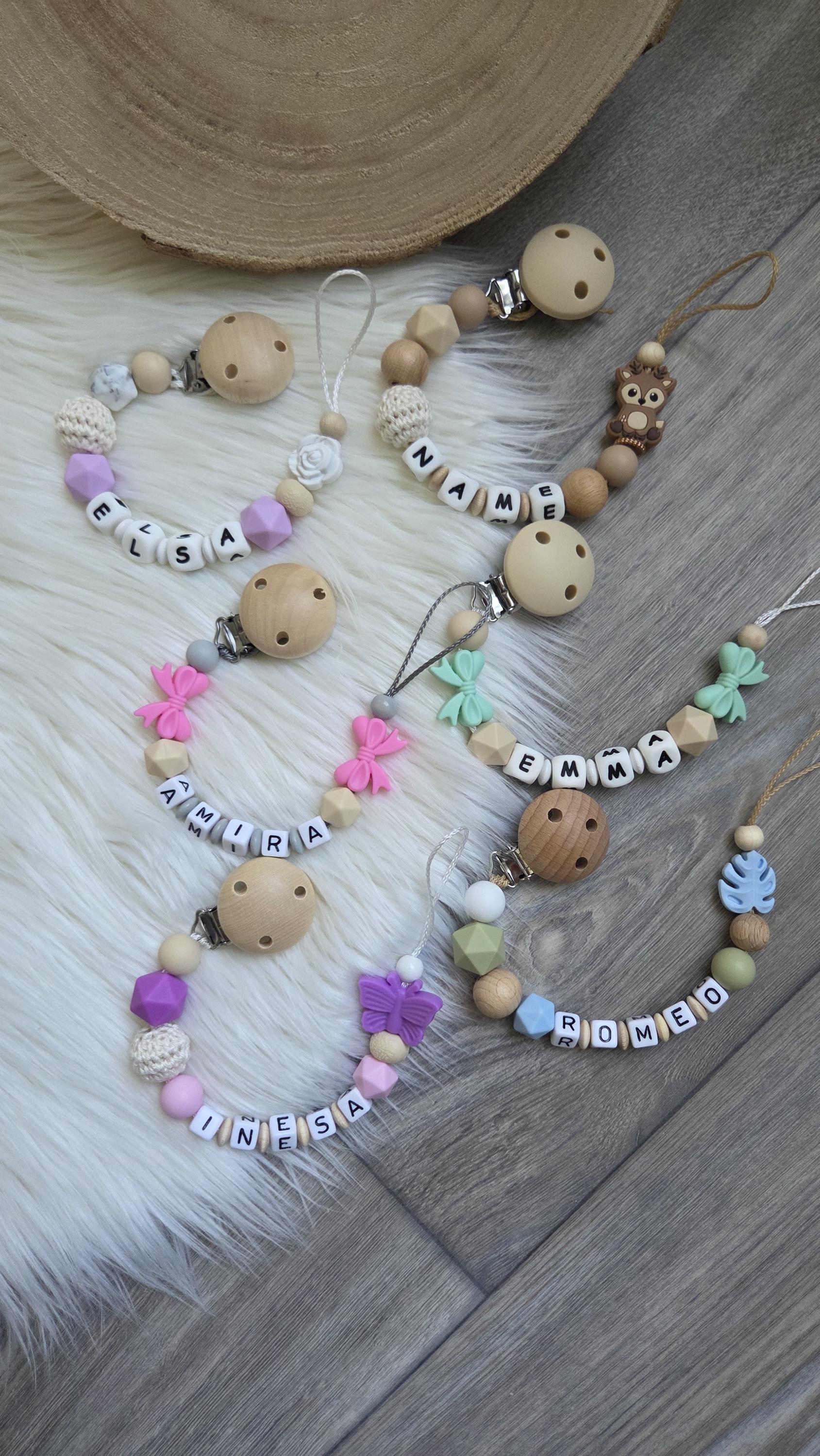 Schnullerkette Mit Namen Wunschname Schnuller Junge Mädchen Geschenkidee Schnullerkette Mit Namen Wunschname Schnuller Junge Mädchen Geschenkidee von Etsy - StaysisShnullerkette