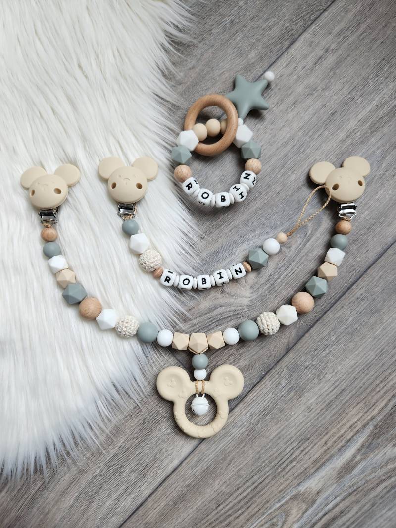 Schnullerkette Mit Wunschnamen, Personalisiert , Kinderwagenkette, Micky Maus, Geschenk Babyparty von Etsy - StaysisShnullerkette