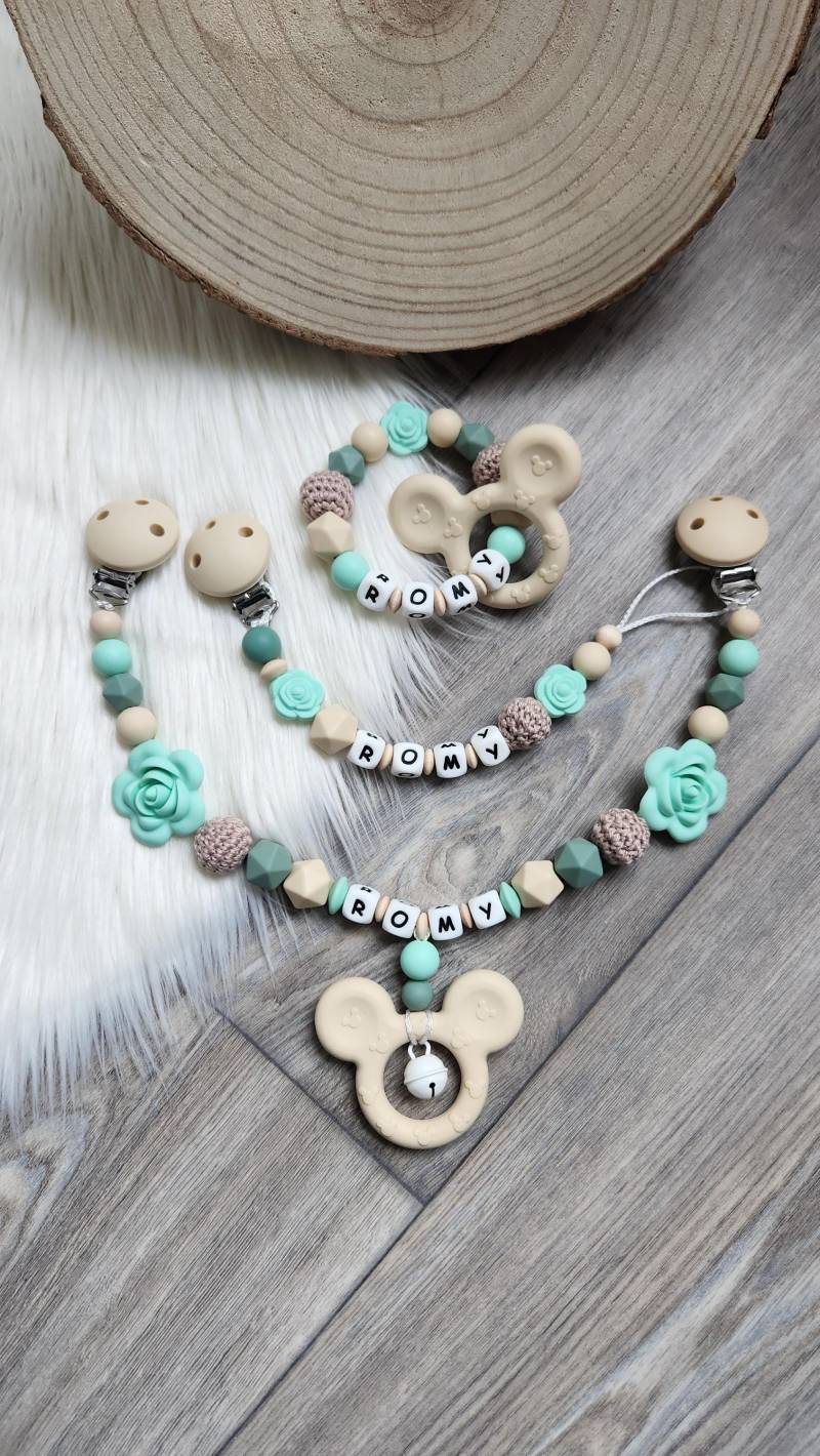 Schnullerkette Mit Wunschnamen, Personalisiert , Kinderwagenkette, Micky Maus, Geschenk Babyparty von Etsy - StaysisShnullerkette