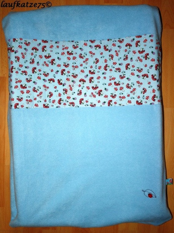 Wickeltischbezug 75 X 55 cm, Pilze Hellblau Wickeltischbezug 75 X 55 cm, Pilze Hellblau von Etsy - SuMaTex