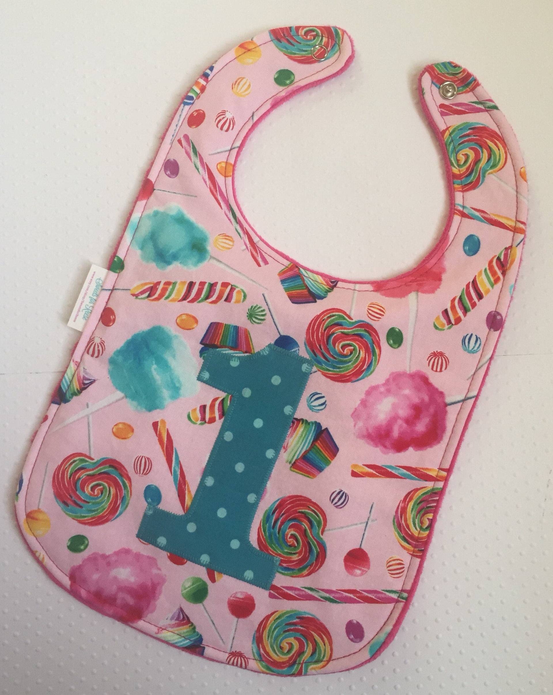 Süßigkeit Ersten Geburtstag Lätzchen, One-Derland, Candyland, Lutscher Süßigkeit Ersten Geburtstag Lätzchen, One-Derland, Candyland, Lutscher von Etsy - SweetsforReese