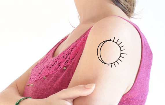 Moon & Sun - Temporäres Tattoo | 2Er Set Moon & Sun - Temporäres Tattoo | 2Er Set von Etsy - TTTattoodotcom