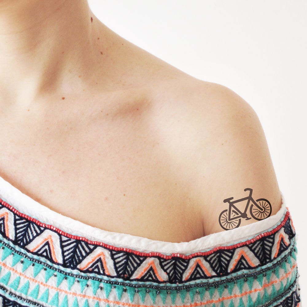 Wanderer Auf Rädern - Temporäres Tattoo Wanderer Auf Rädern - Temporäres Tattoo von Etsy - TTTattoodotcom