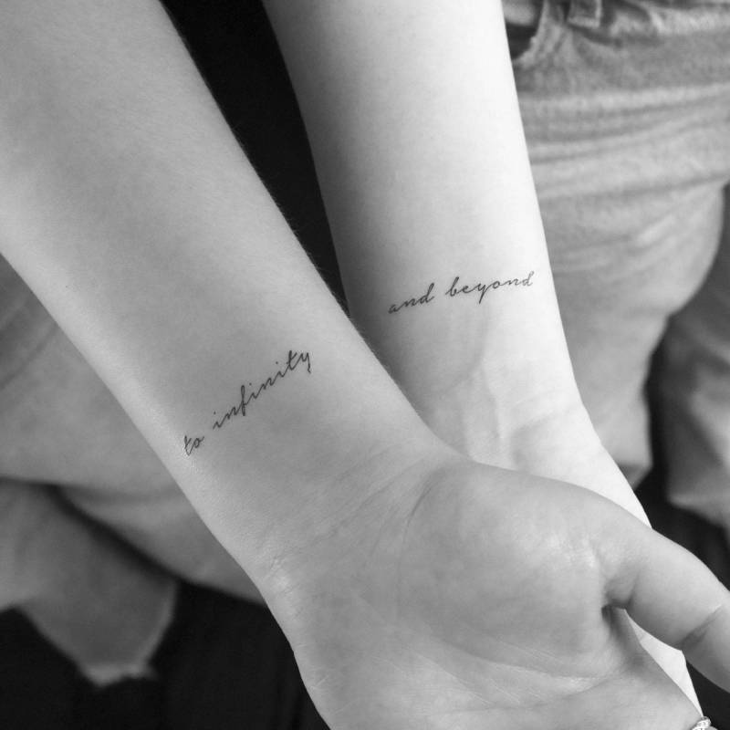 Passender "To Infinity' + "And Behind' Temporäres Tattoo | 3Er 3Er Set von Etsy - Tatteco