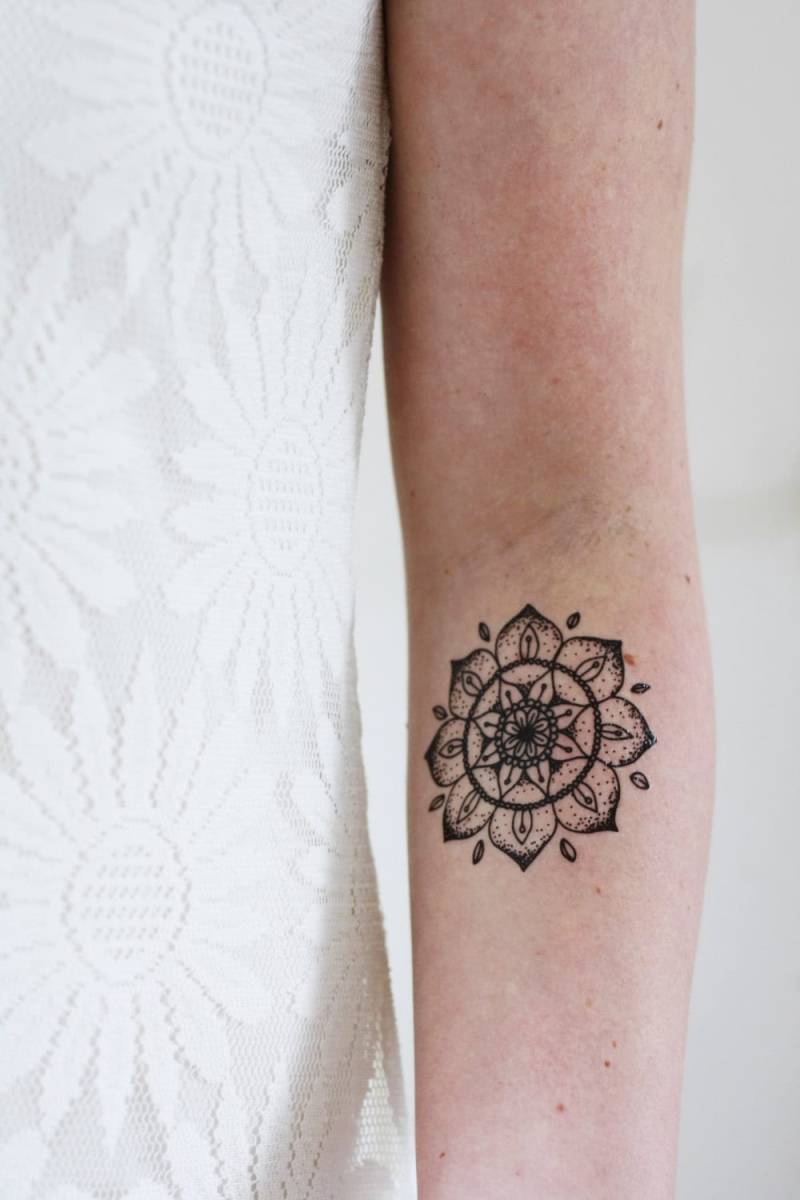 Mandala Temporäres Tattoo | Boho Geschenk Mandala-Fake-Tattoo Geschenkidee Kreis von Etsy - Tattoorary