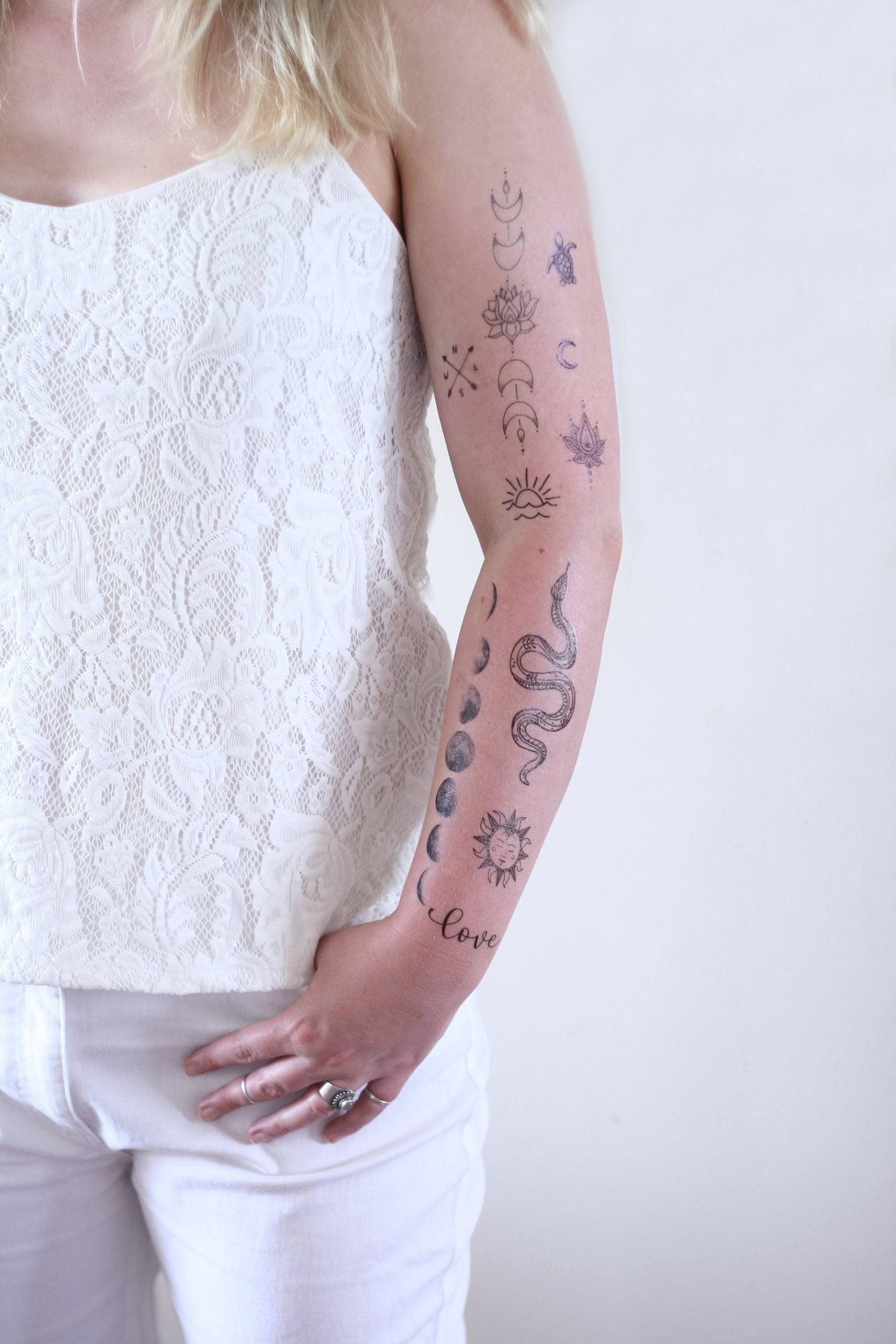 Schwarz Und Weißes Boho Temporäres Tattoo Set - Festival Design Schwarz Und Weißes Boho Temporäres Tattoo Set - Festival Design von Etsy - Tattoorary