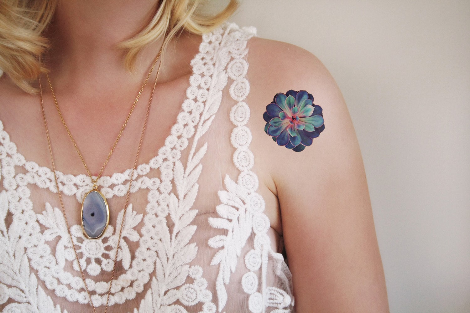 Sukkulenten Temporäres Tattoo | Florales Schmuck Boho Geschenk Sukkulenten Temporäres Tattoo | Florales Schmuck Boho Geschenk von Etsy - Tattoorary