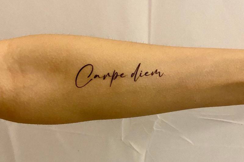 Carpe Diem Temporäres Tattoo | 2Er Set/Zitat Schriftzug Fake von Etsy - TemporaryTattooInc