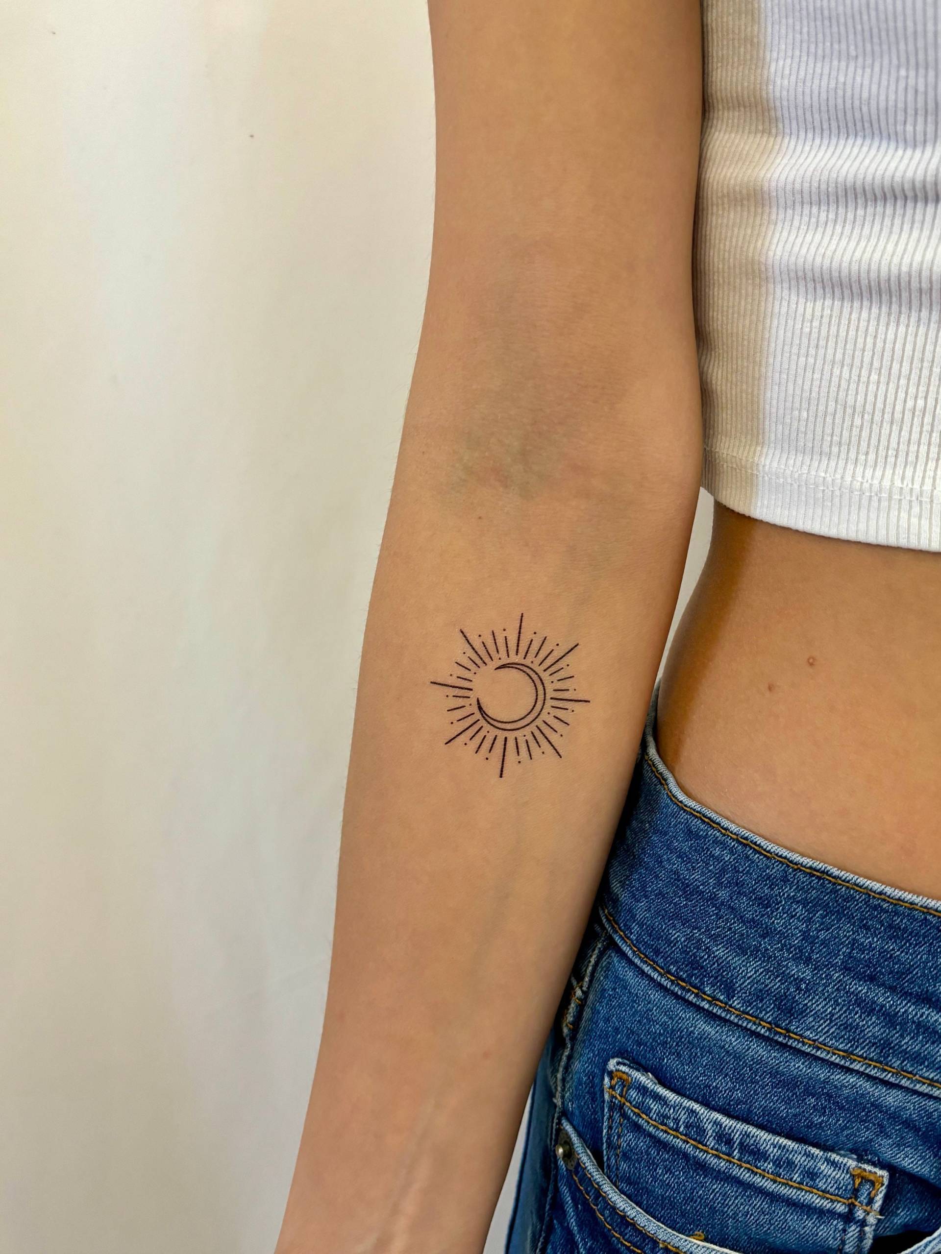 Mond Und Sonne Temporäres Tattoo | 2Er Set/Fake von Etsy - TemporaryTattooInc