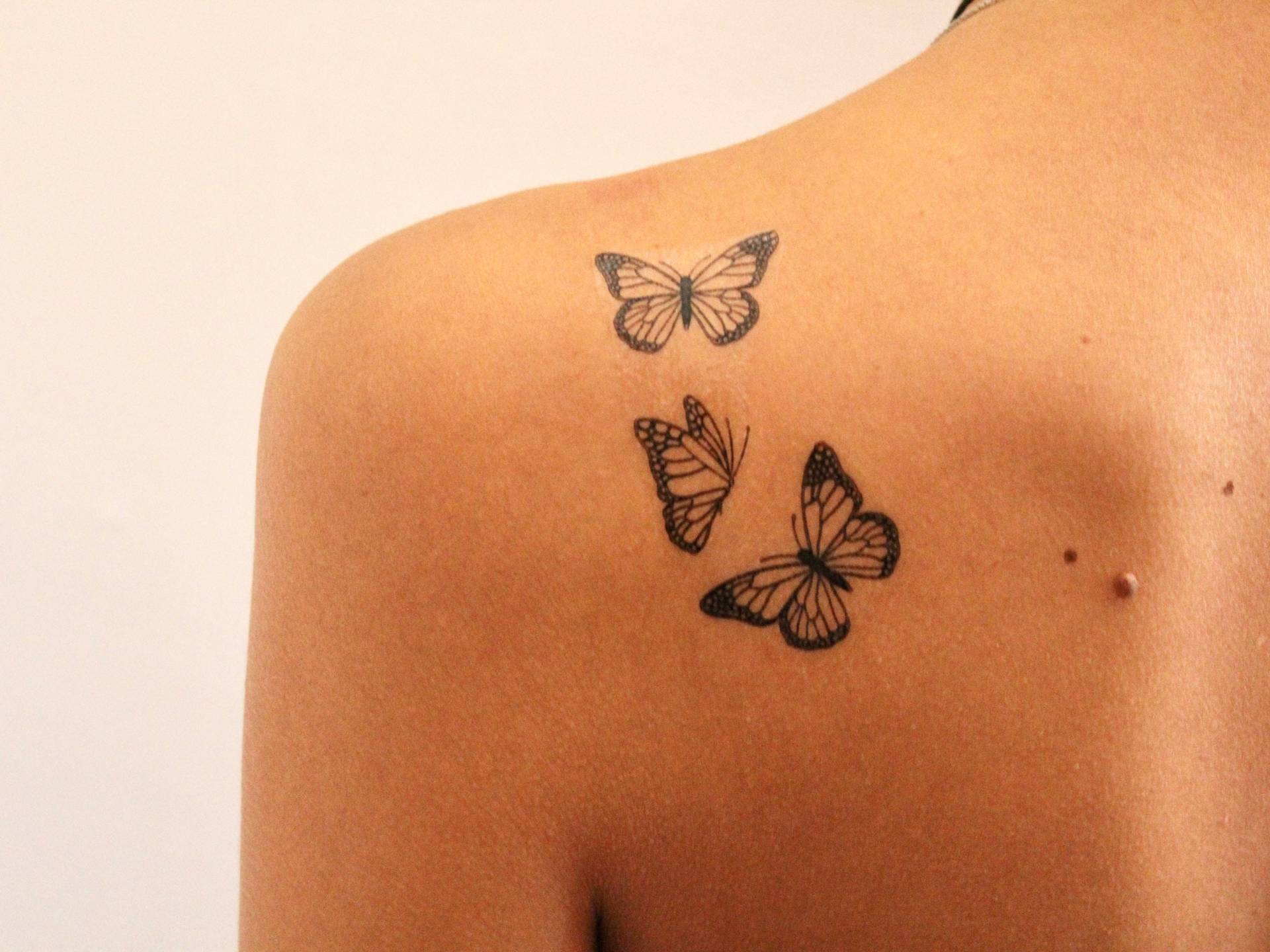 Schmetterling Temporäres Tattoo | 2Er Set/Kleine Schmetterlinge von Etsy - TemporaryTattooInc