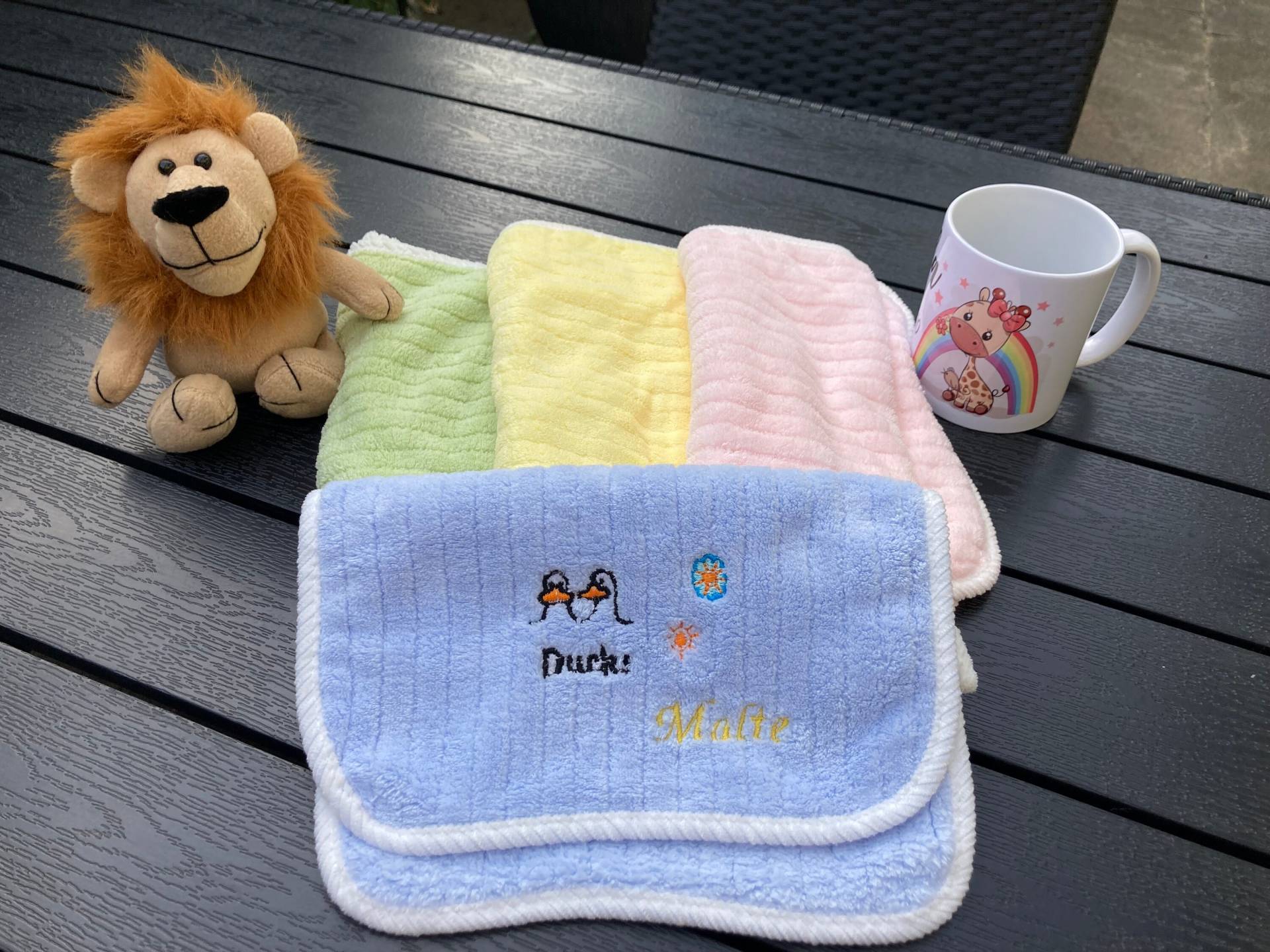 Personalisiertes Weiches Saugfähiges Handtuch , Gesichtstuch, Babyhandtuch, Kleinkinderhandtuch Bestickt Mit „Wunschnamen" Z. B. Malte von Etsy - TextilveredelungShop