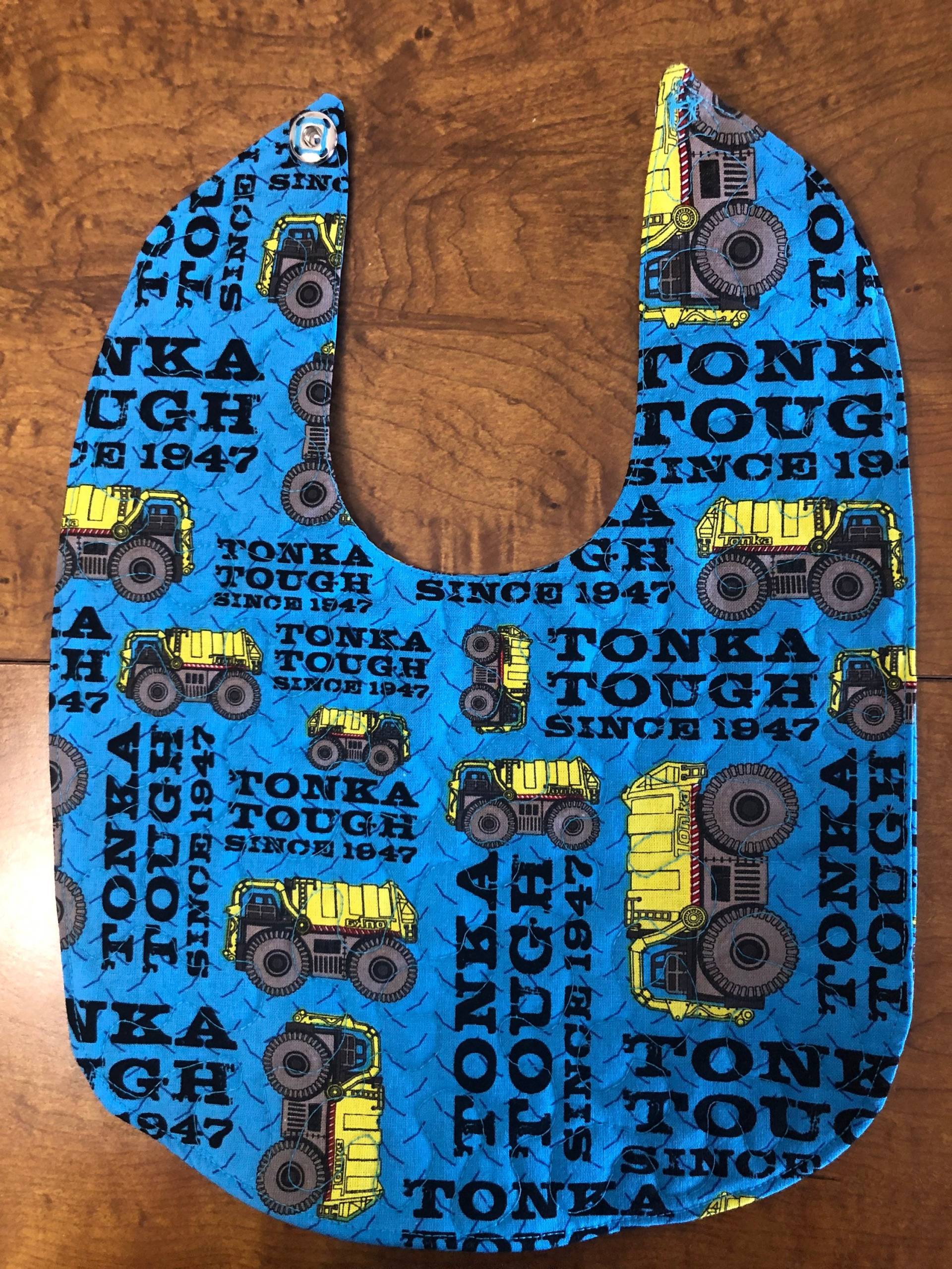 Tonka Tough Baby Lätzchen von Etsy - ThatsSewChris