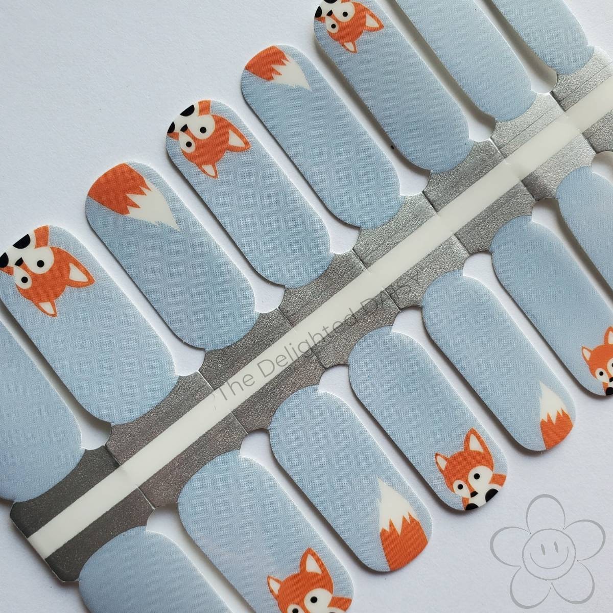 Baby Blue Fox Nagelverpackungen, Nagelaufkleber, Nail Art von Etsy - TheDelightedDaisy