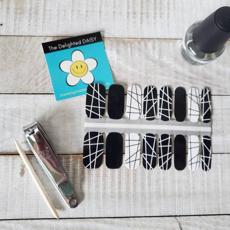 Black & White Lines Nail Wraps, Nagelstreifen, Nagelaufkleber, Art von Etsy - TheDelightedDaisy