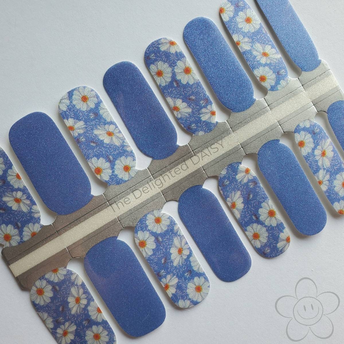 Gänseblümchen & Blauer Himmel Nagel Streifen, Sticker, Nail Art von Etsy - TheDelightedDaisy