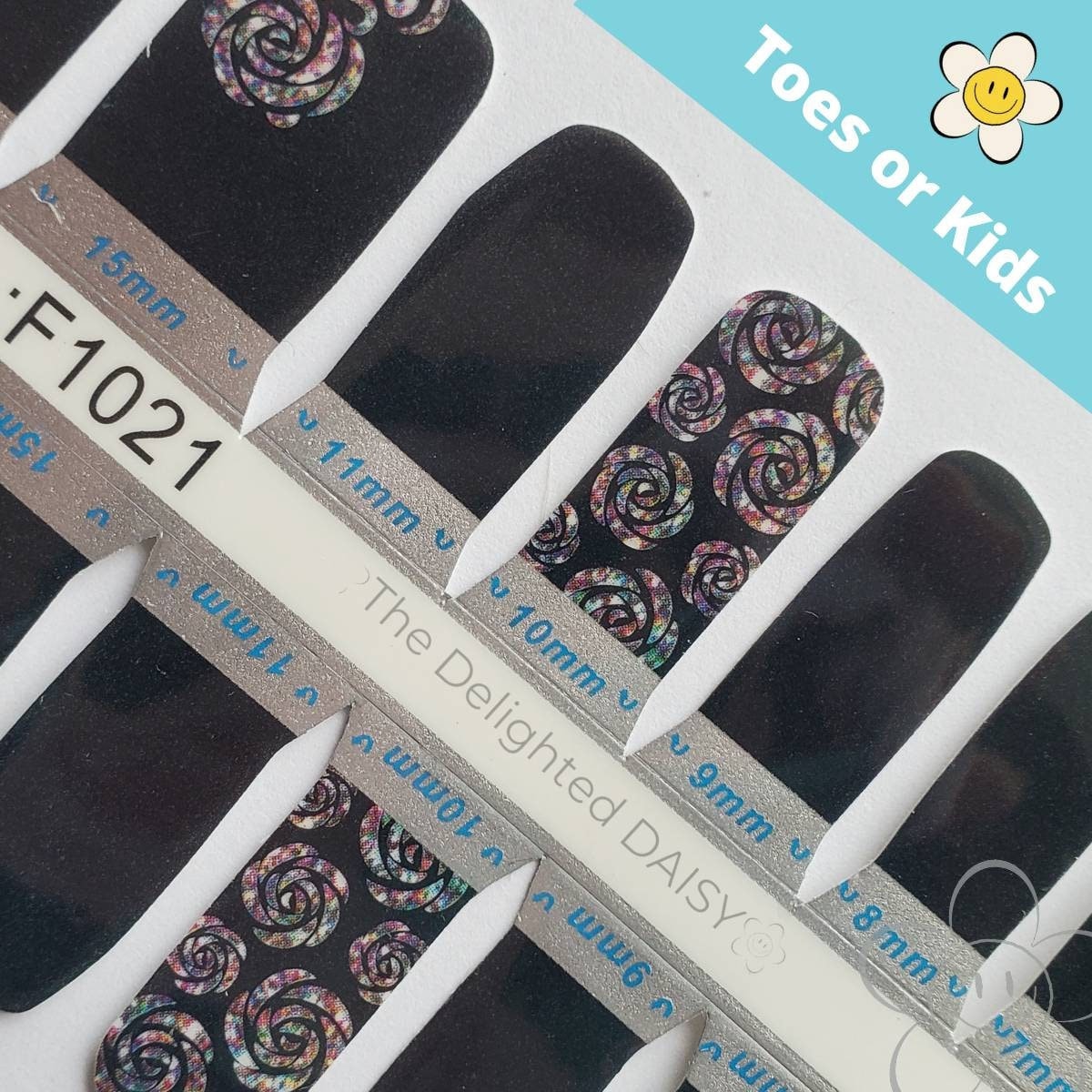 Schwarz Mit Rosen Zehennagel Wraps Oder Kid Size Nagel Aufkleber Nail Art von Etsy - TheDelightedDaisy