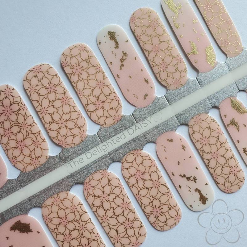 Zarte Gänseblümchen Nail Wraps, Nagelstreifen, Nagelaufkleber, Art von Etsy - TheDelightedDaisy