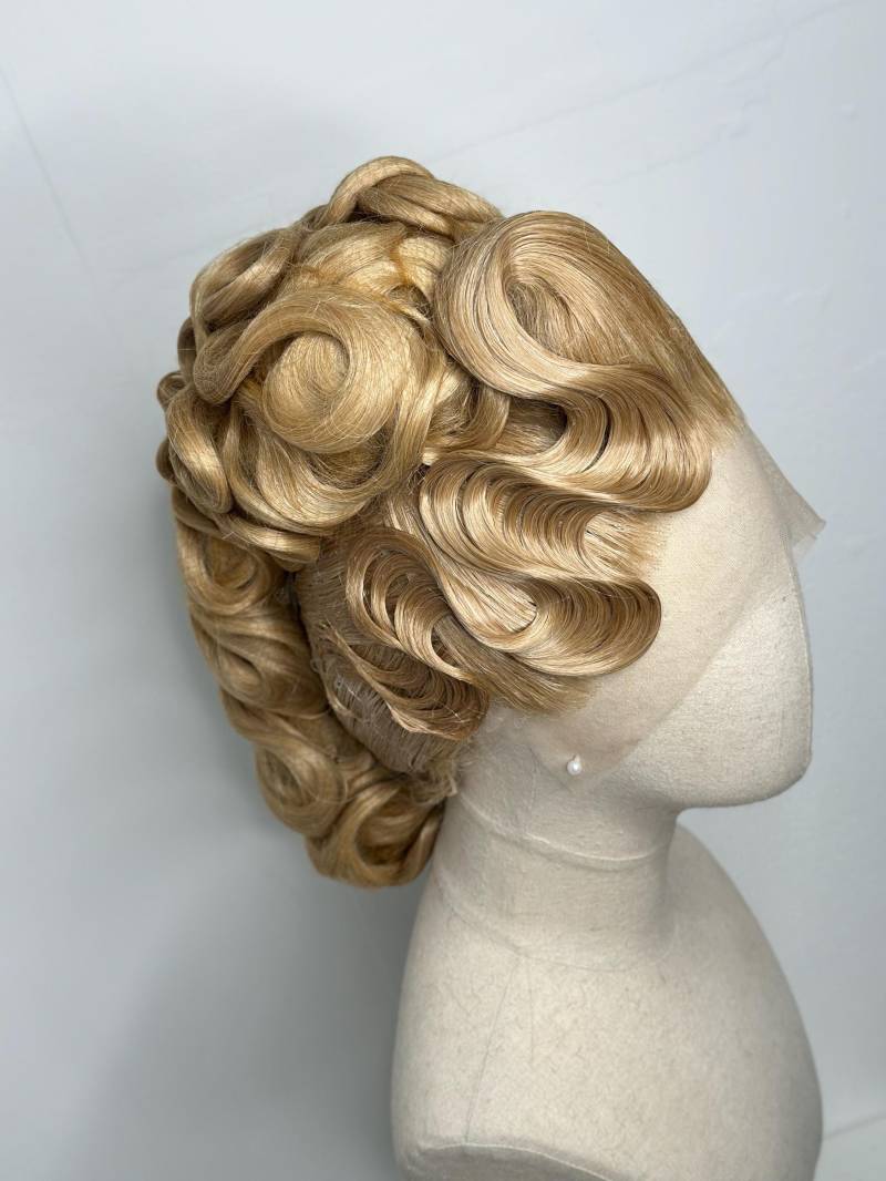 Classy Asymmetrical Updo Natural Blond von Etsy - TheGingHair