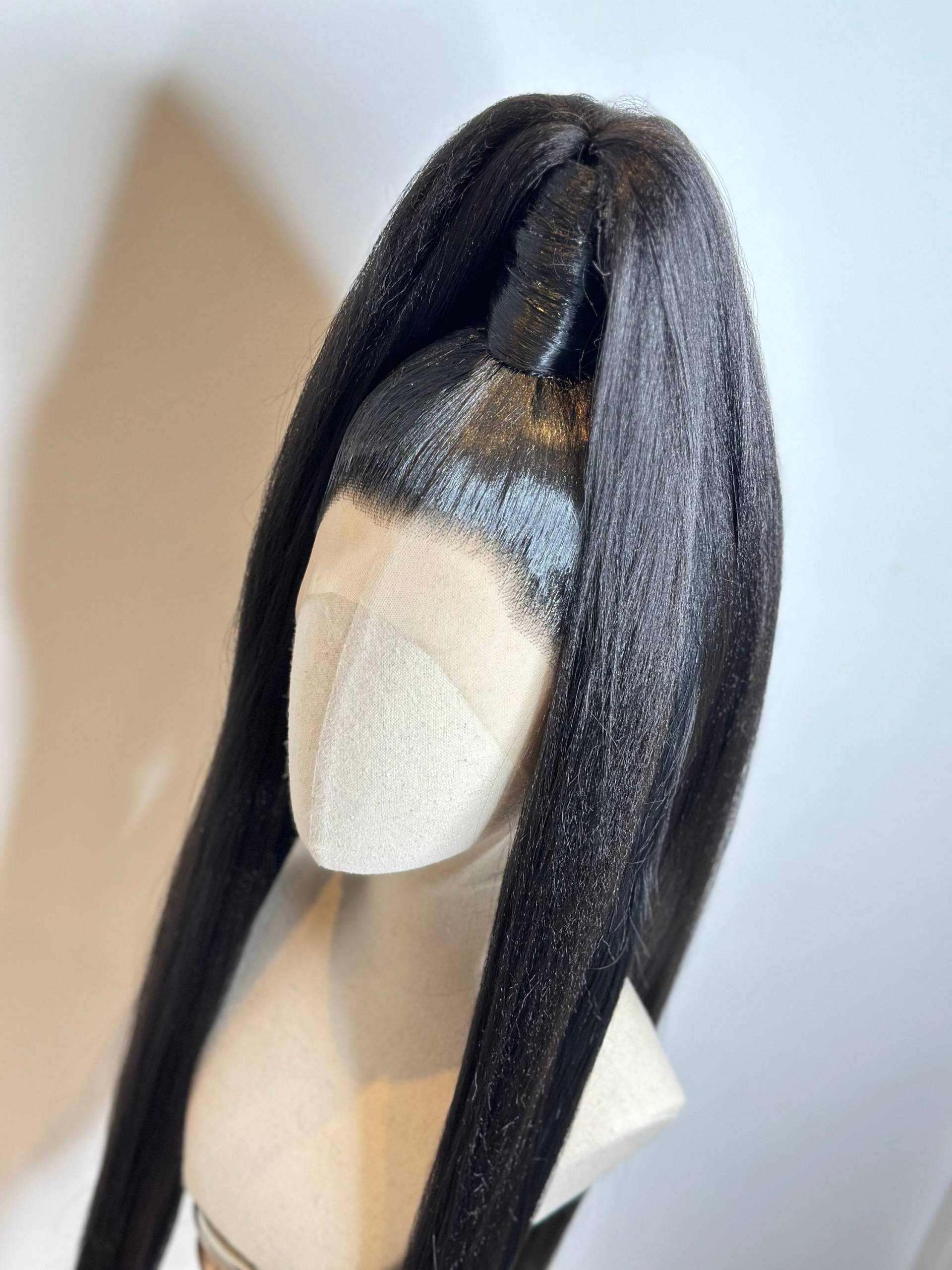 Classy Sleek, Half Up, Ponytail Wig Without Bangs Classy Sleek, Half Up, Ponytail Wig Without Bangs von Etsy - TheGingHair