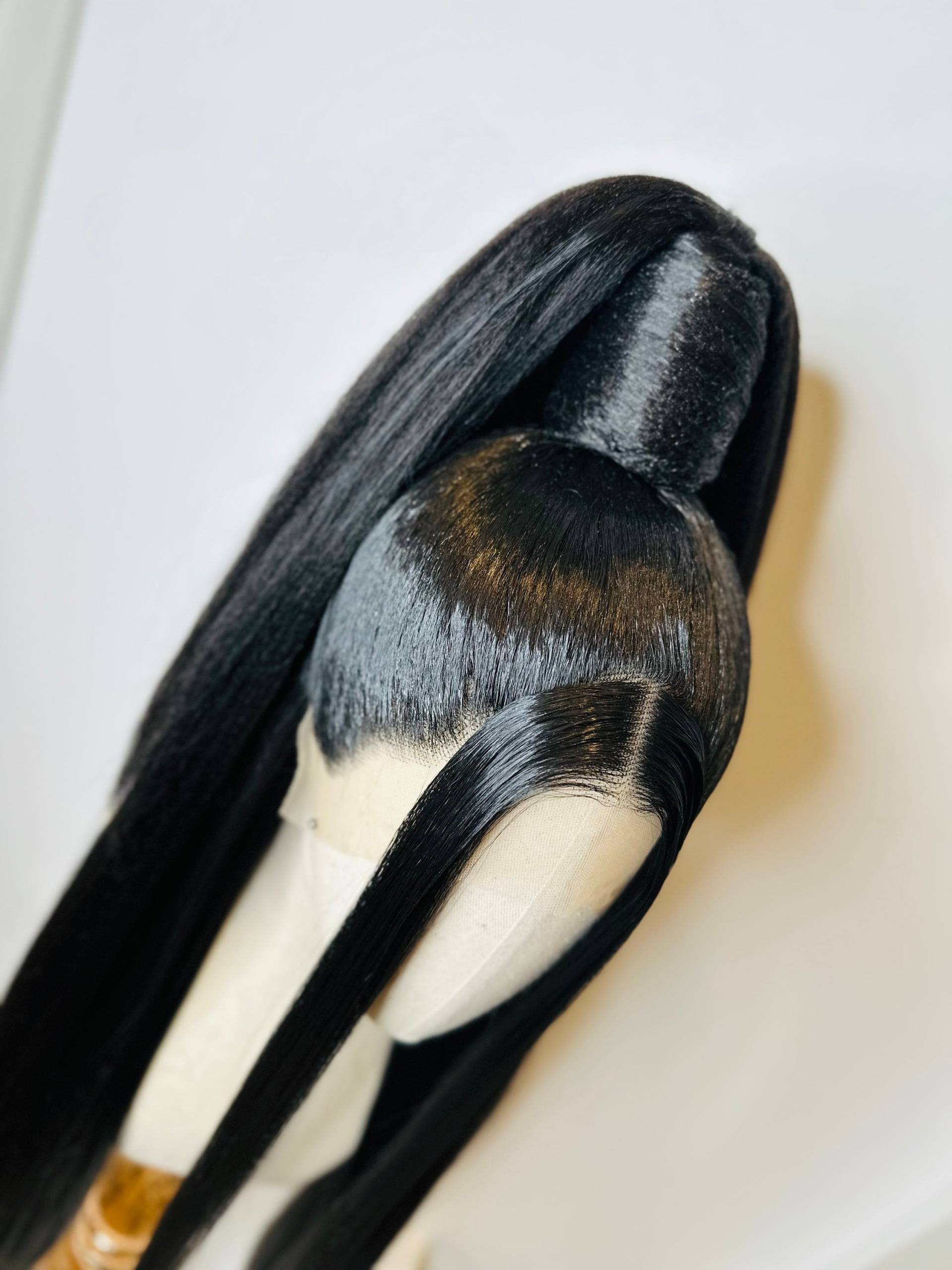 Classy Sleek Ponytail Wig Classy Sleek Ponytail Wig von Etsy - TheGingHair