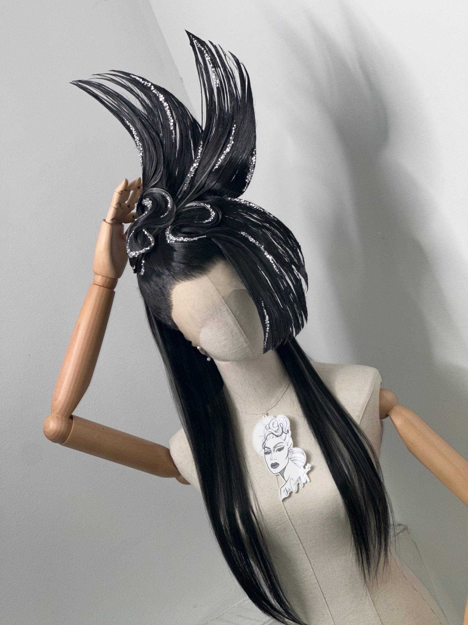 Crystal-Black Wing-Wig Crystal-Black Wing-Wig von Etsy - TheGingHair