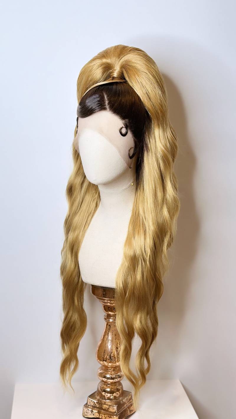 Sleek Halfponytail Wig With Kisscurles von Etsy - TheGingHair