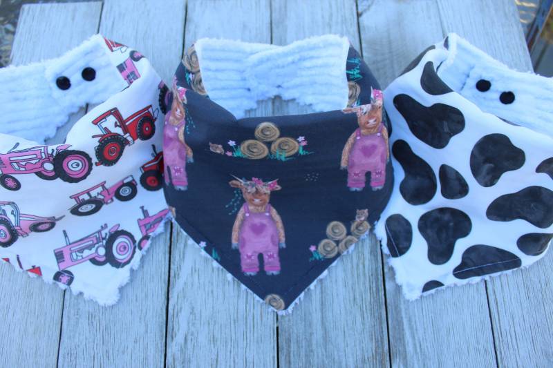 Baby Mädchen Highland Cattle Farm Bandana Bibs | Geschenk von Etsy - TheRedFoxFinds