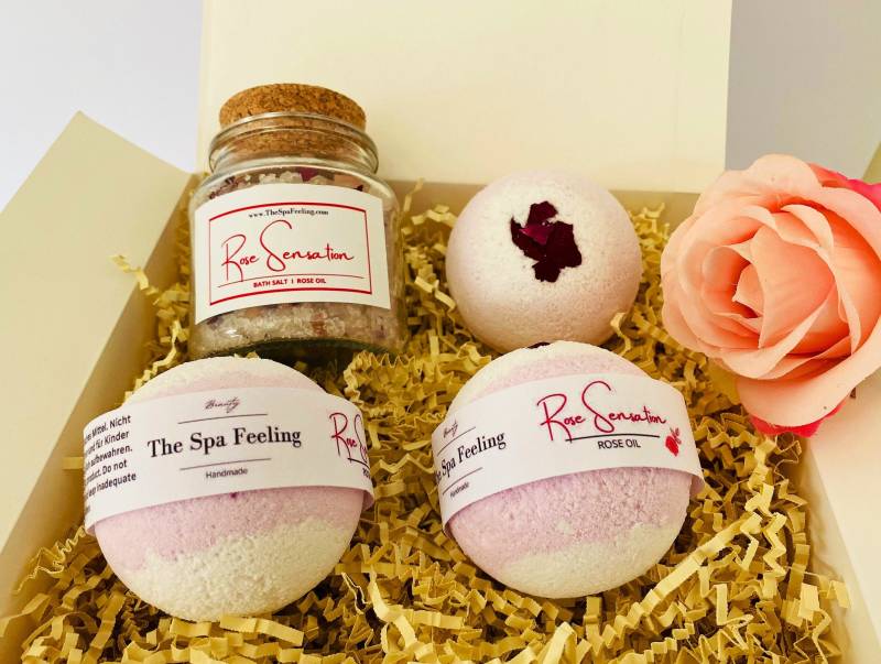 Badekugel & Badesalz Set, Geschenk Für Sie, Wellness Set Rosen, Frau, Bade-Set Rose, Wellnessgeschenk von Etsy - TheSpaFeeling