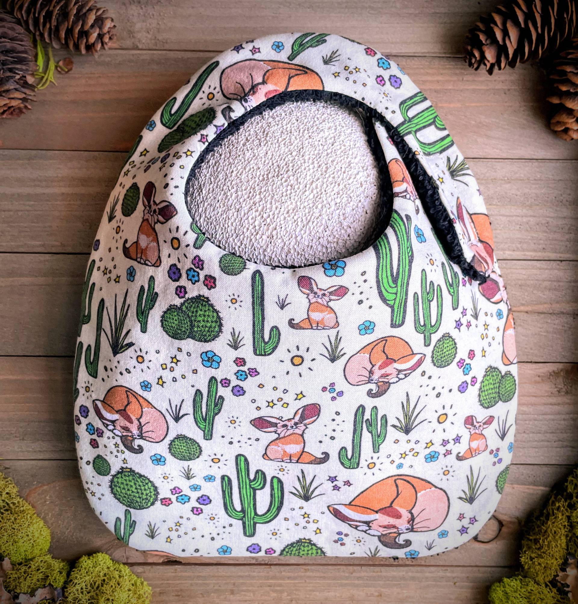 Lätzchen | Fennek Fuchs Baby Zahnen Sabbern Absorbierende Shower Geburt Geschenk Verstellbarer Klettverschluss Niedlicher Spaß Wüstentier Kaktus Lätzchen | Fennek Fuchs Baby Zahnen Sabbern Absorbierende Shower Geburt Geschenk Verstellbarer Klettverschluss Niedlicher Spaß Wüstentier Kaktus von Etsy - TheWobblyWaterbear