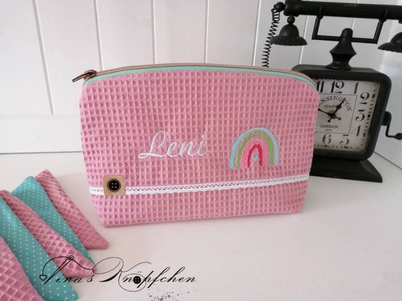 Windeltasche Mit Name/Wickeltasche Personalisiert , Regenbogen/Altrosa/Waffelpique/Taufgeschenk Name von Etsy - TinasKnoepfchen