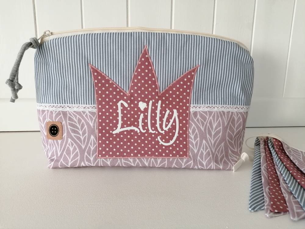 Windeltasche Pastell Mit Name, Altrosa /Grau, Taufgeschenk, Geschenk Zur Geburt, Krone von Etsy - TinasKnoepfchen