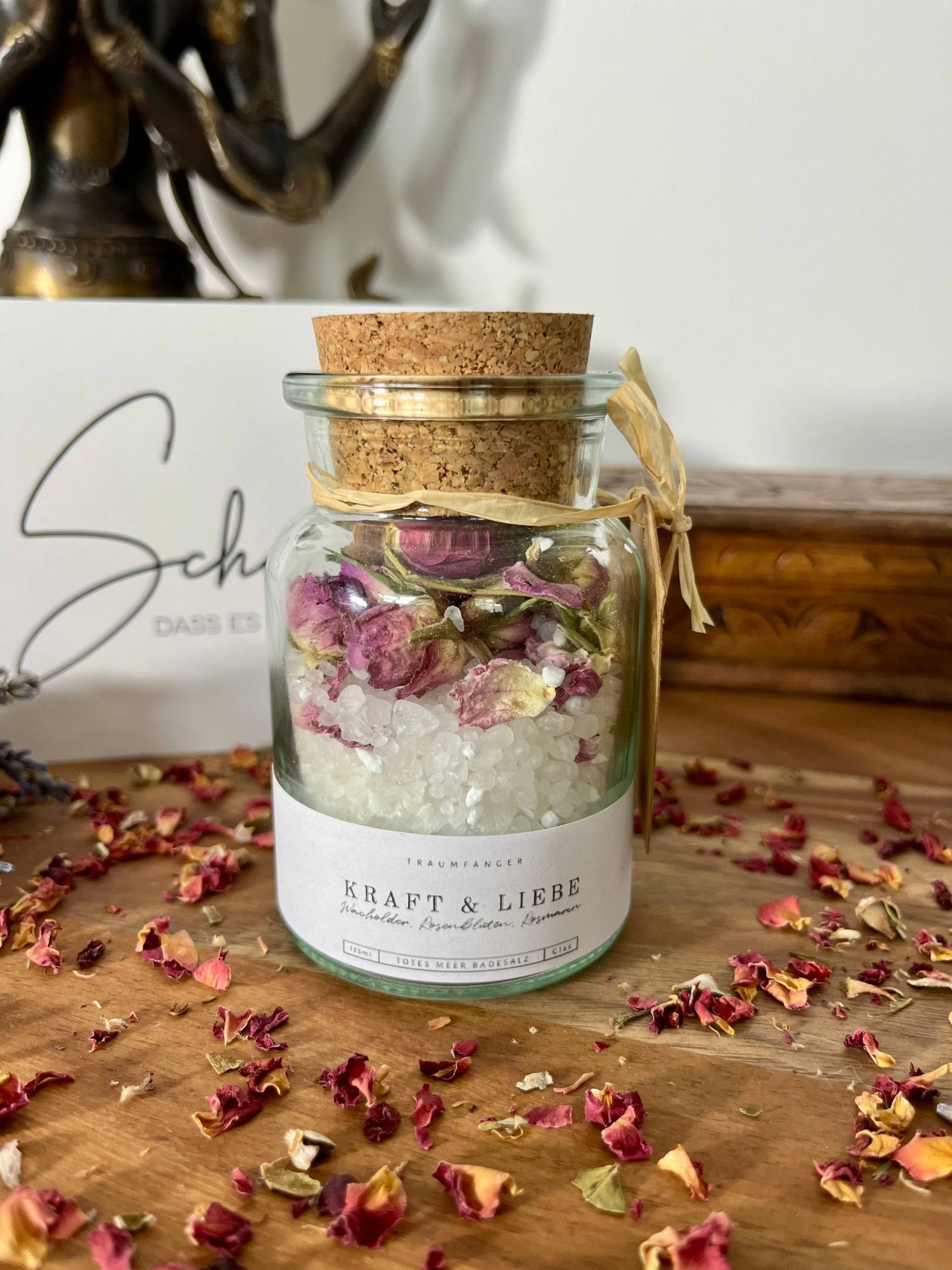 Ritualbad „Kraft Und Liebe" Ritual Badesalz Mit Ganzen Rosenblüten - Meersalz Geschenk Für Frauen | Seelenbad Wohlbefinden von Etsy - TraumfaengerLaden